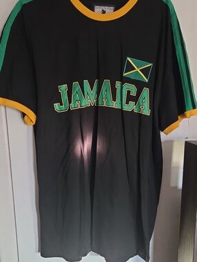 Jamaica Short Sleeve Tee — Black/Green/Yellow